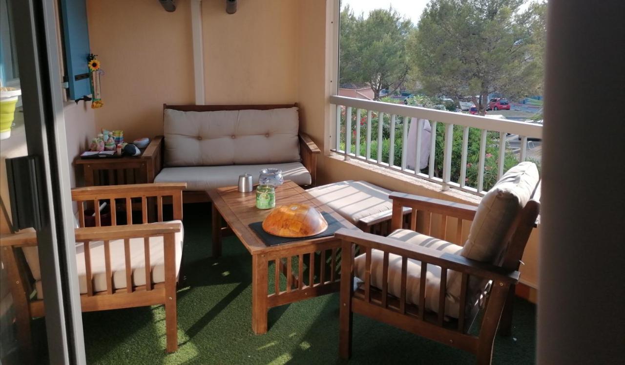 Appartement Au Lagon Bleu A Frejus, Garage, Tennis & Piscine 1200 M2 Zewnętrze zdjęcie