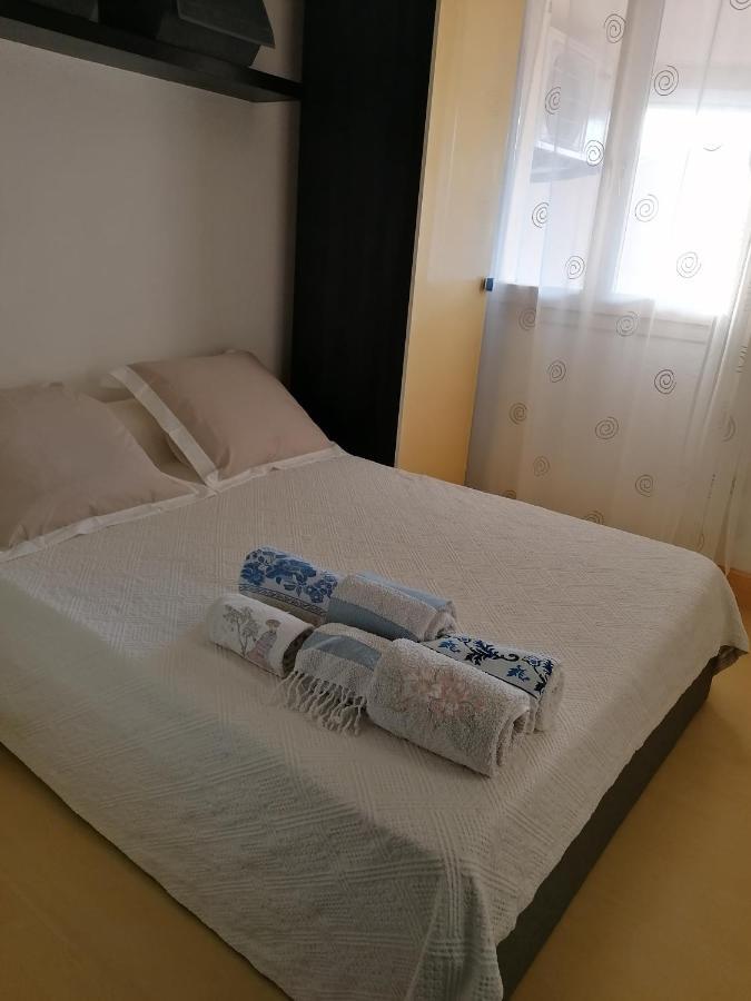 Appartement Au Lagon Bleu A Frejus, Garage, Tennis & Piscine 1200 M2 Zewnętrze zdjęcie