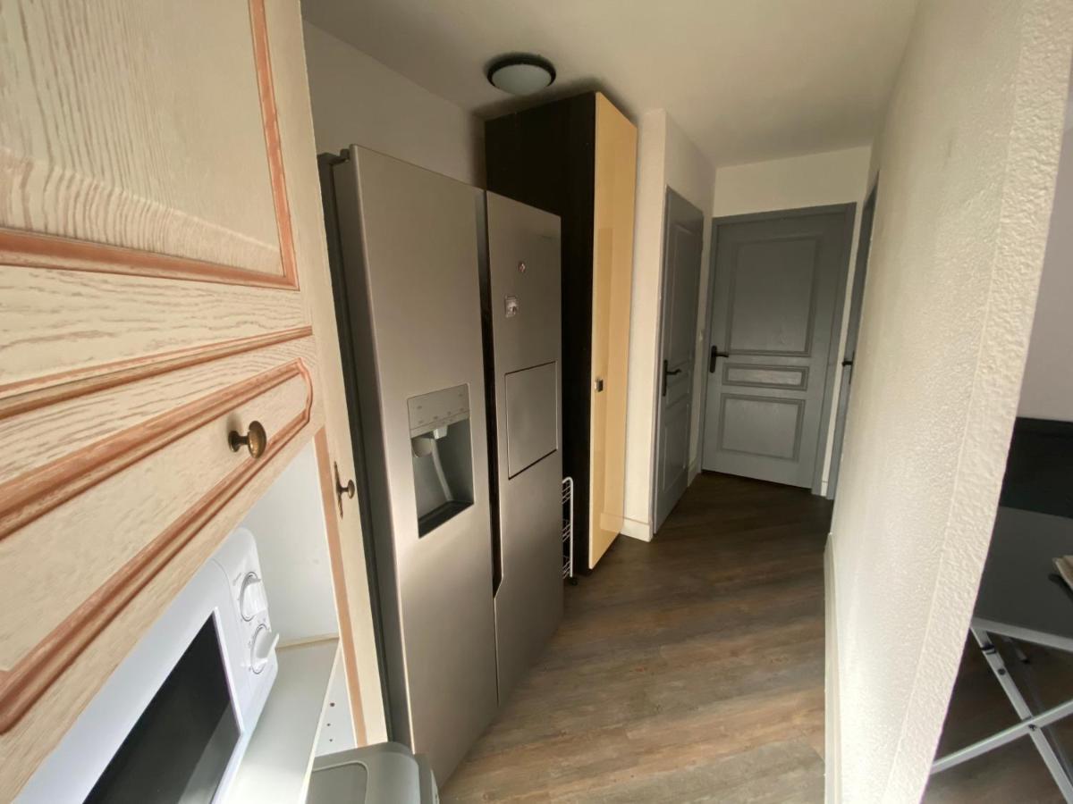 Appartement Au Lagon Bleu A Frejus, Garage, Tennis & Piscine 1200 M2 Zewnętrze zdjęcie