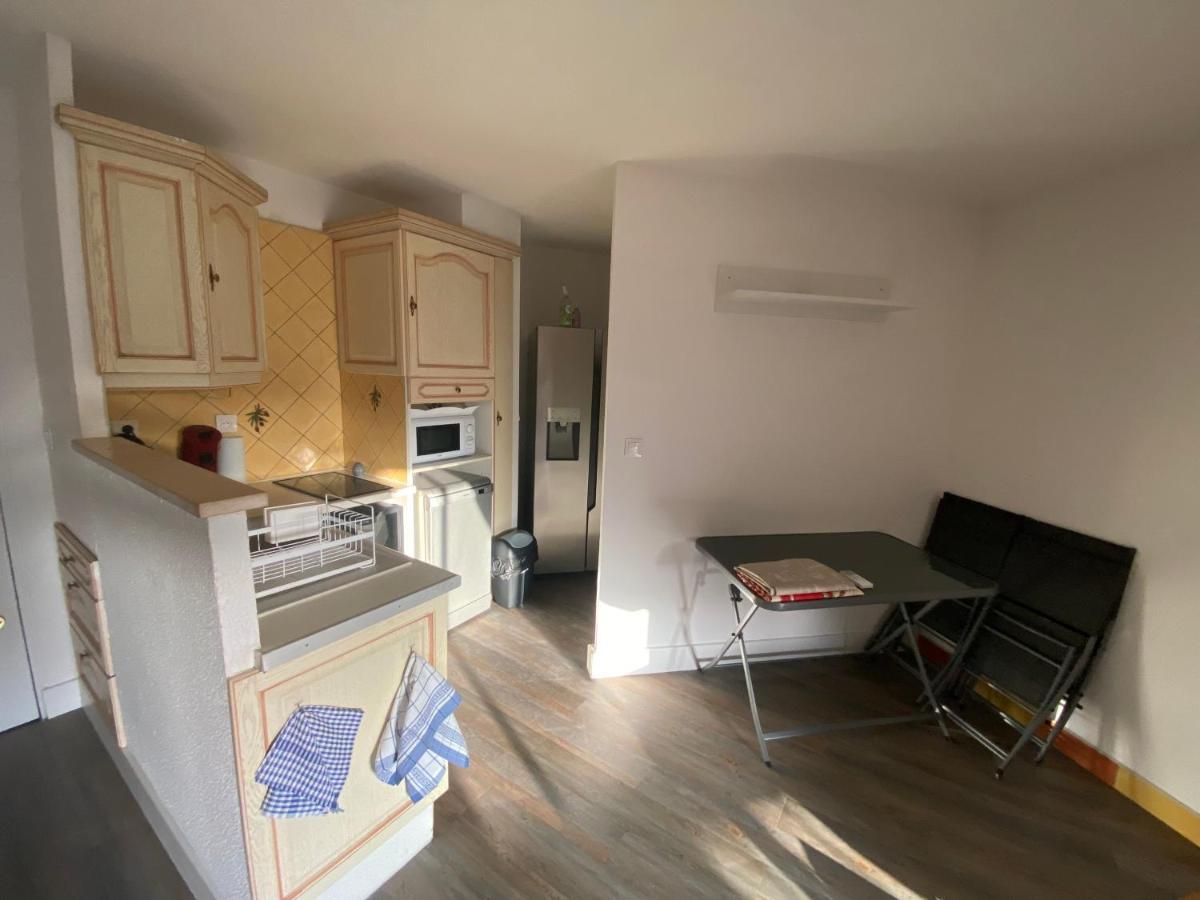 Appartement Au Lagon Bleu A Frejus, Garage, Tennis & Piscine 1200 M2 Zewnętrze zdjęcie