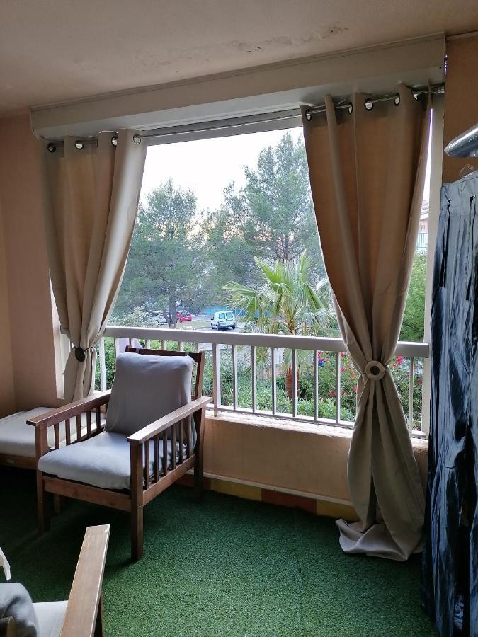 Appartement Au Lagon Bleu A Frejus, Garage, Tennis & Piscine 1200 M2 Zewnętrze zdjęcie